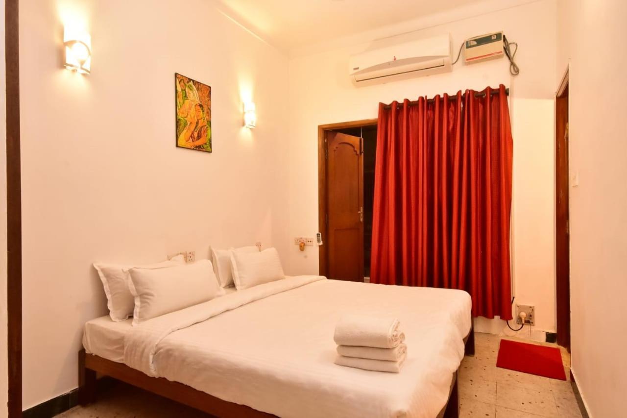 Villa Felicia 1Bhk Property ポンディシェリ エクステリア 写真
