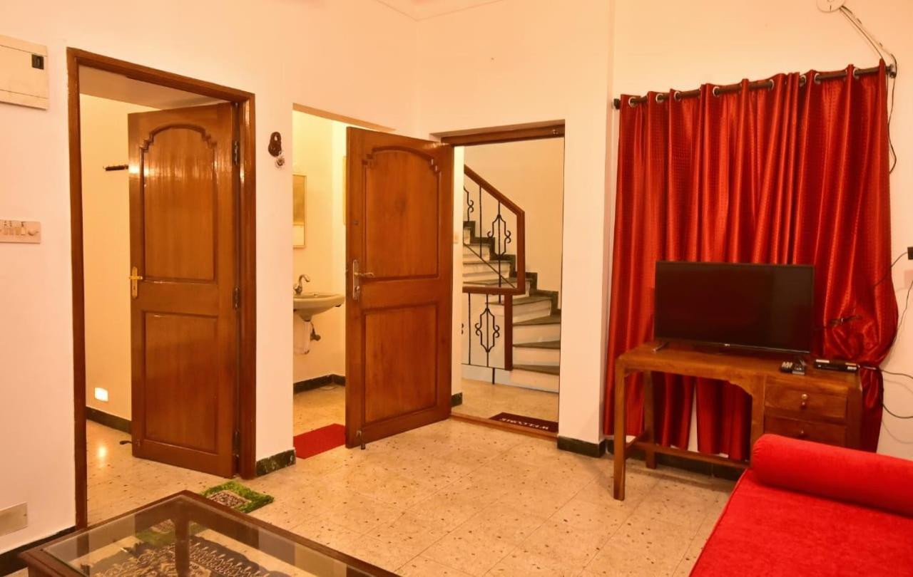 Villa Felicia 1Bhk Property ポンディシェリ エクステリア 写真