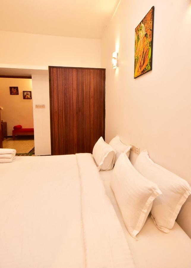 Villa Felicia 1Bhk Property ポンディシェリ エクステリア 写真