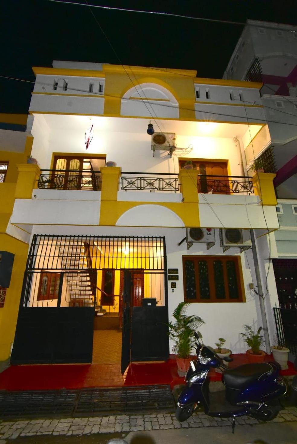 Villa Felicia 1Bhk Property ポンディシェリ エクステリア 写真